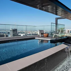 Luxurious 1 Bedroom Cape Town